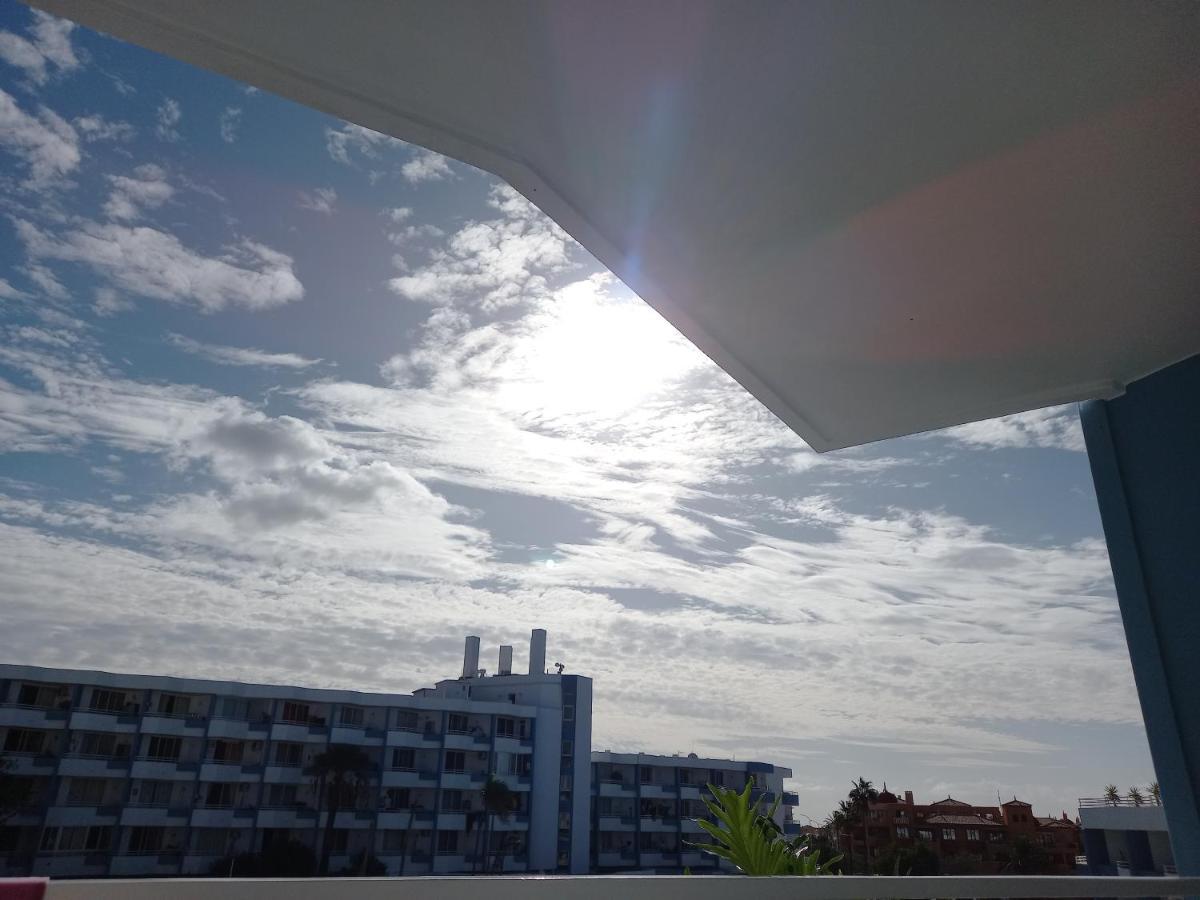 Cousy Holiday Apartment In Sunny Golf Del Sur San Miguel de Abona Luaran gambar