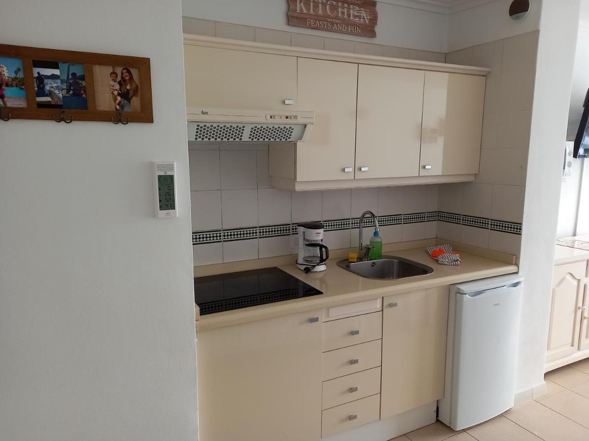 Cousy Holiday Apartment In Sunny Golf Del Sur San Miguel de Abona Luaran gambar