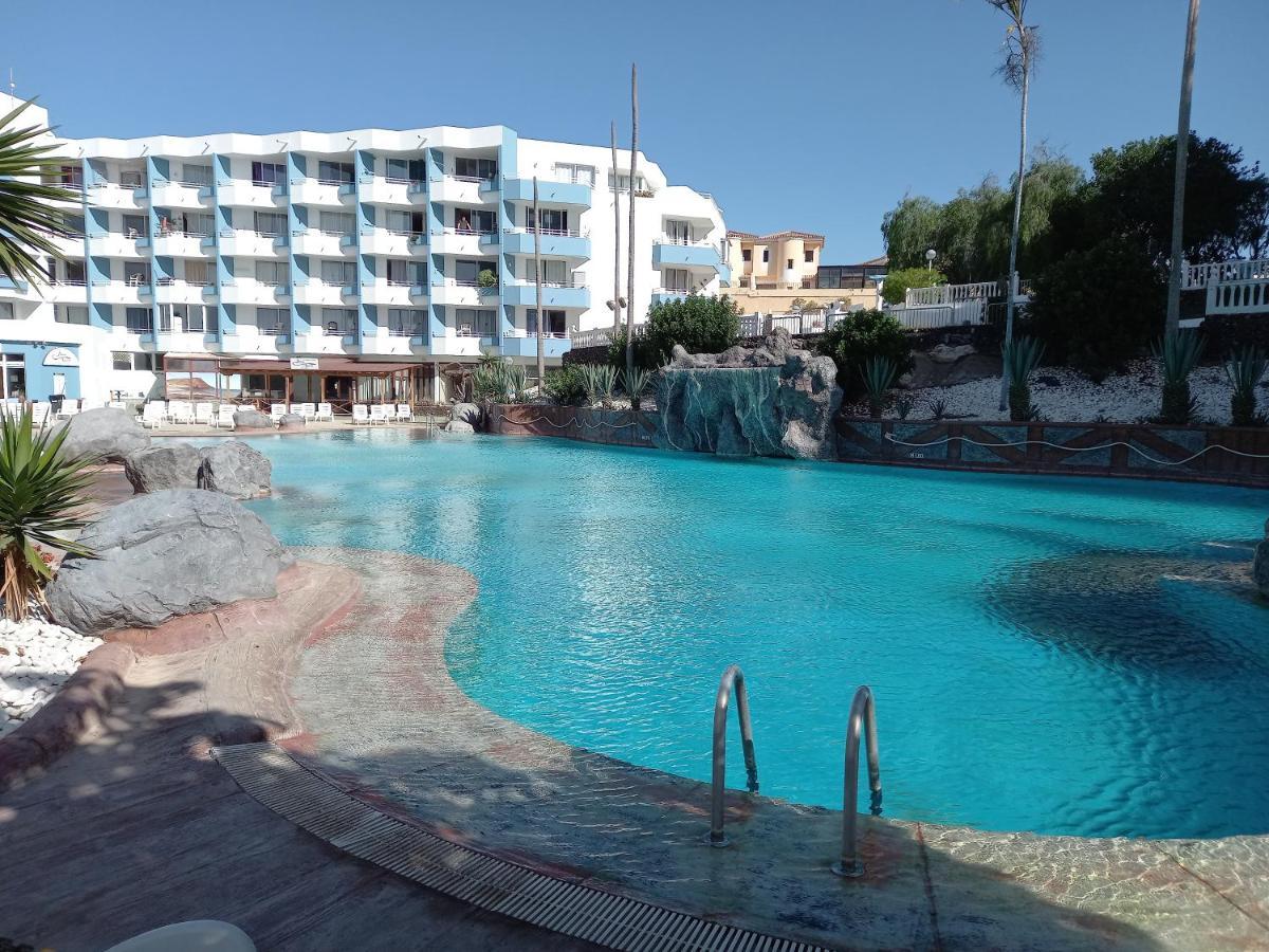 Cousy Holiday Apartment In Sunny Golf Del Sur San Miguel de Abona Luaran gambar