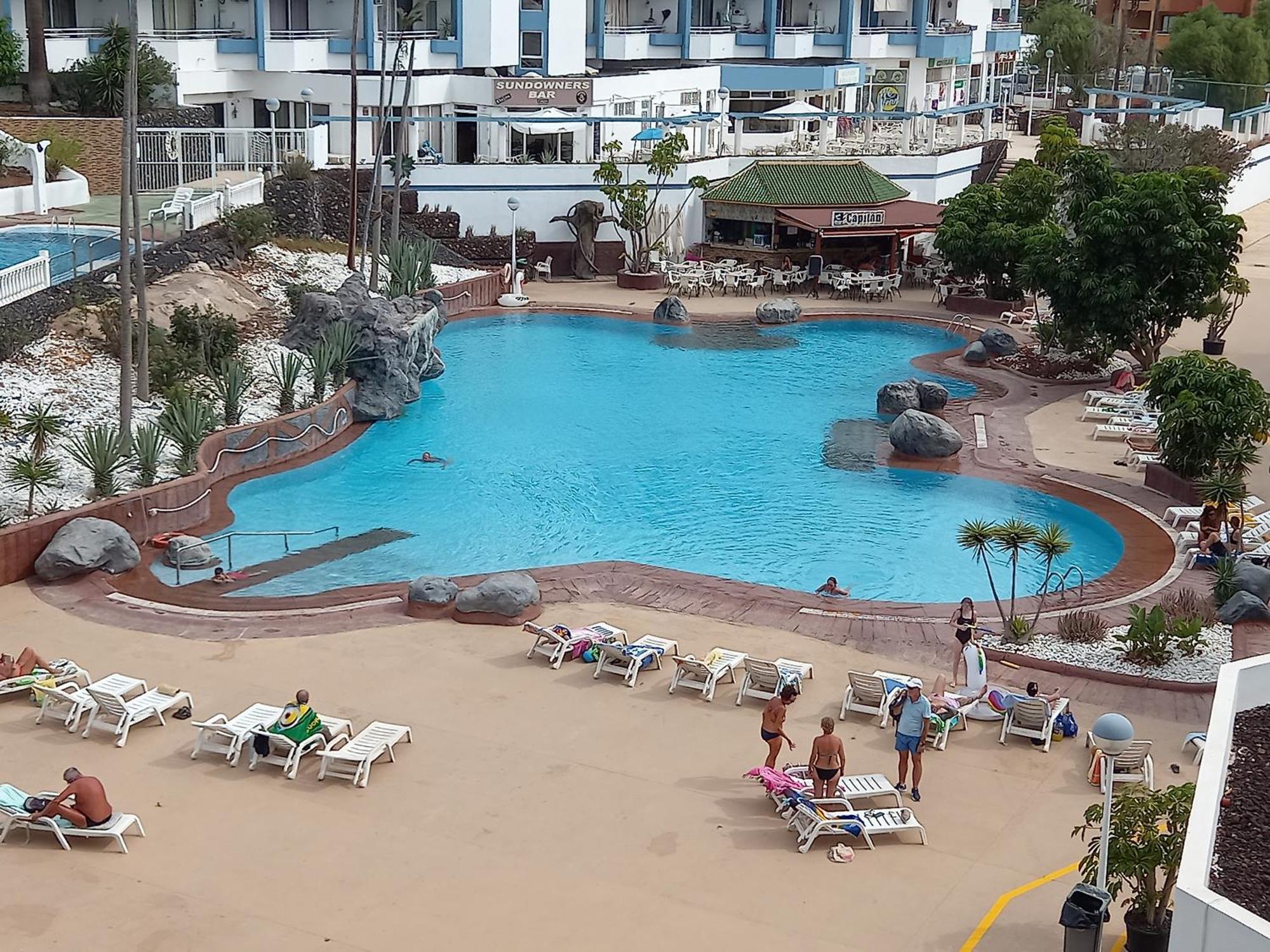 Cousy Holiday Apartment In Sunny Golf Del Sur San Miguel de Abona Luaran gambar